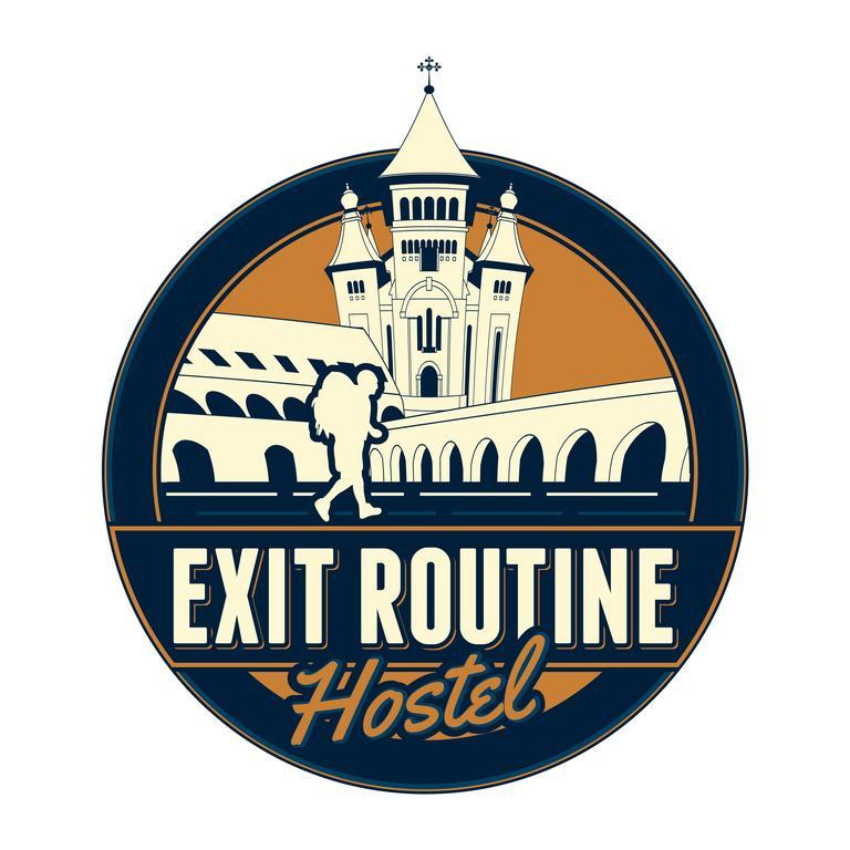 Exit Routine Hostel 蒂米什瓦拉 外观 照片