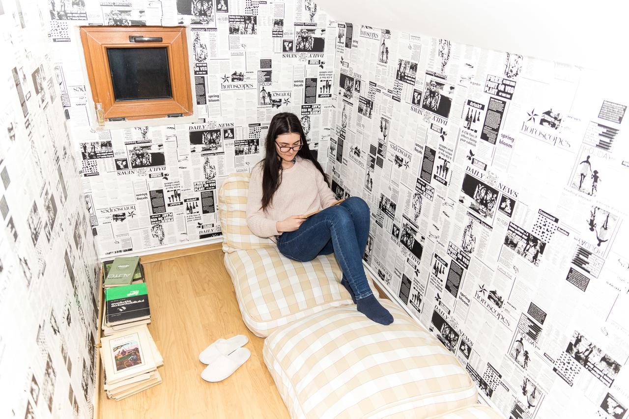 Exit Routine Hostel 蒂米什瓦拉 外观 照片